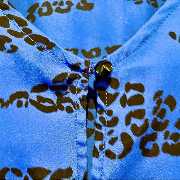 Kensie Size Medium Animal Print Round Neck Sleeveless Midi Dress Elastic Waist - Picture 8 of 10